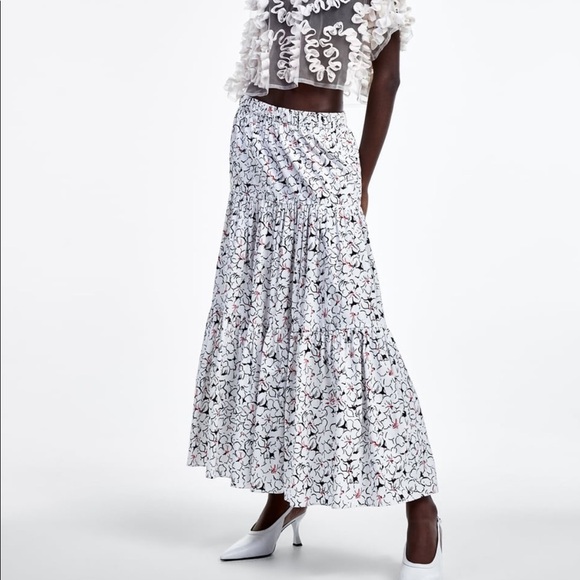 ZARA Floral Print Skirt - Picture 3 of 8